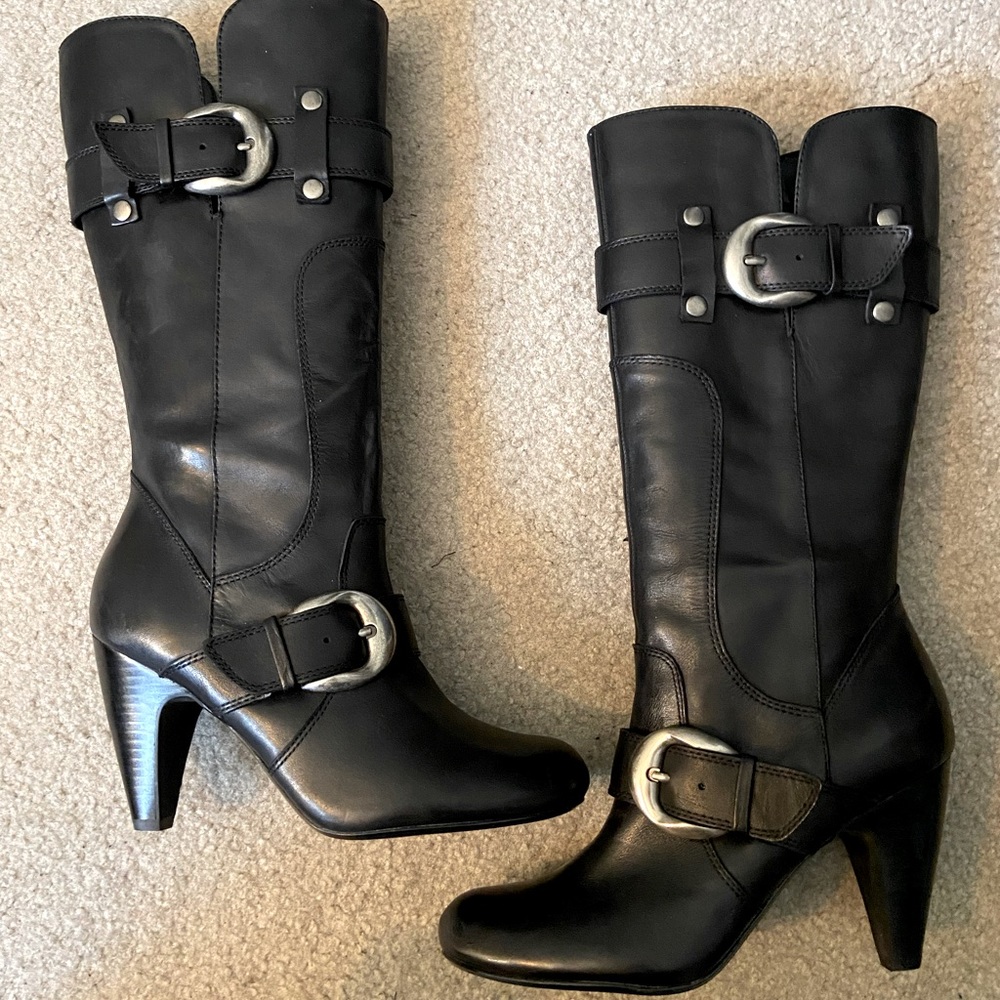 Black Leather Women’s Boots